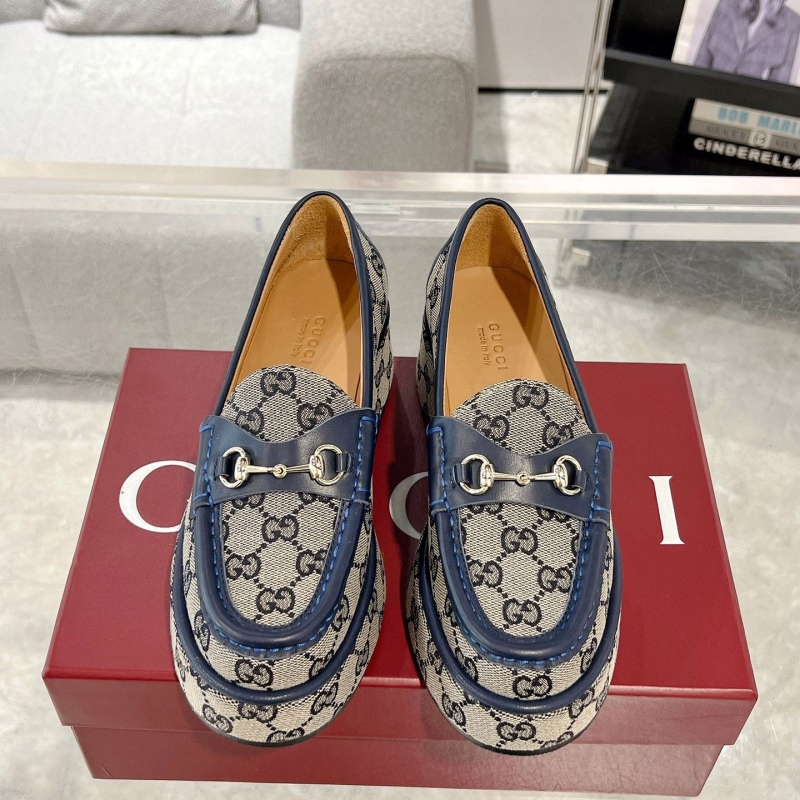 G*u*i leather shoes